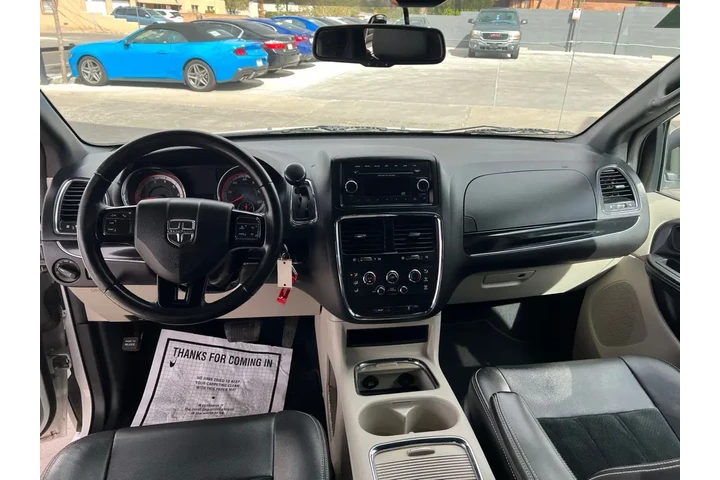 $10500 : 2017 Grand Caravan SXT image 9