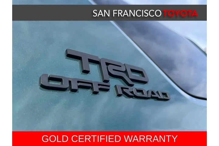 $1810 : Gold Certified2025 4Runner TR image 10