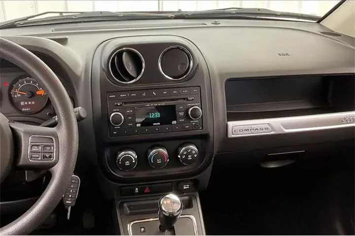 $9990 : Jeep Compass 2016 4x4 Sport image 6