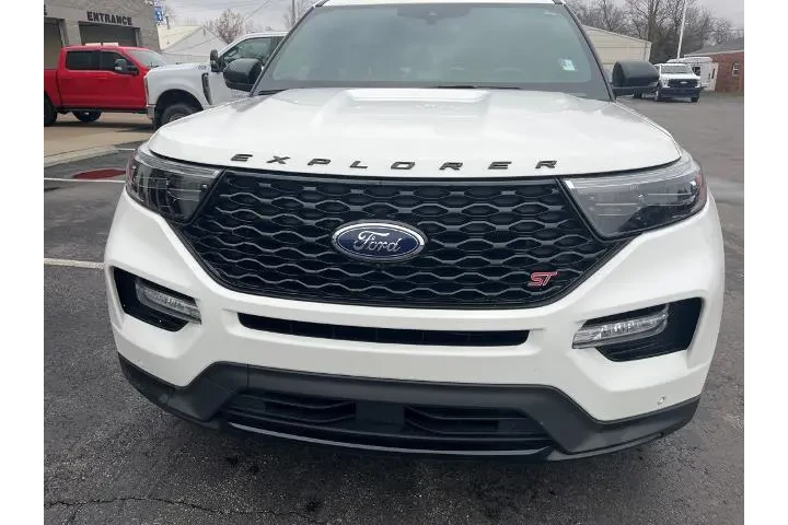 $38990 : Ford Explorer 2023 AWD ST 4d image 6