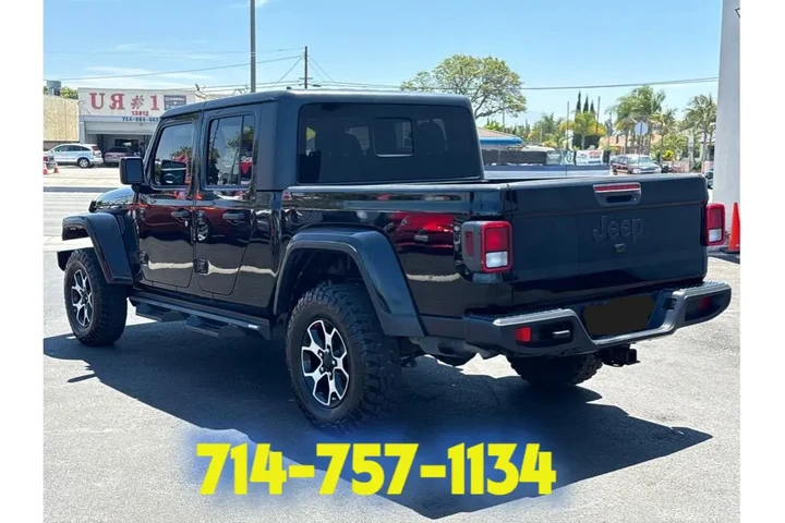2021 Jeep Gladiator Sport S Pi image 3