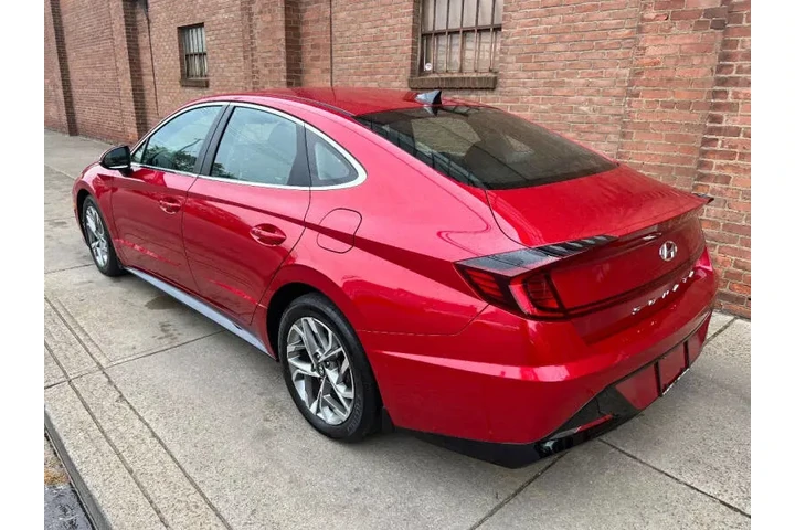 $20500 : 2021 Sonata SEL image 4