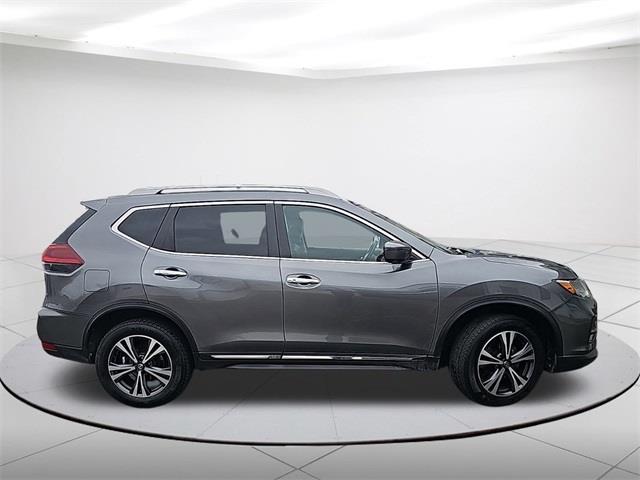 $12799 : Pre-Owned 2018 Rogue SL image 2