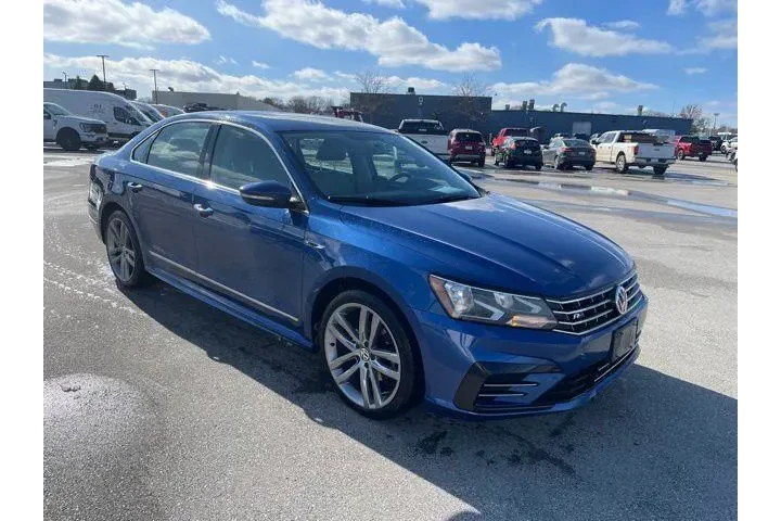 $12440 : Volkswagen Passat 2017 1.8T image 1