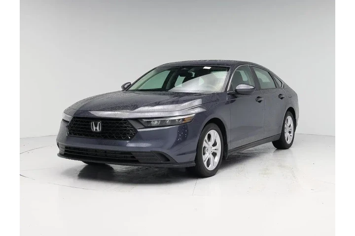 $28998 : Honda Accord 2025 LX 4dr Sed image 4