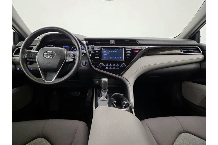 $17998 : Toyota Camry 2019 LE 4dr Sed image 9