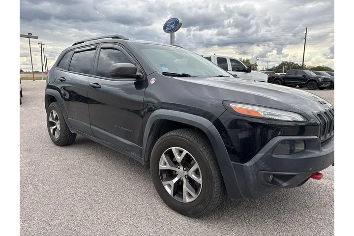 $9991 : Jeep Cherokee 2015 4x4 Trail image 3
