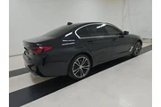 $28990 : BMW 5 Series 2022 530i 4dr S thumbnail