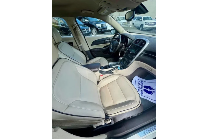 $7900 : 2015 Malibu LTZ image 7