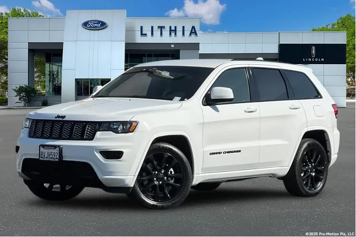 $24500 : Jeep Grand Cherokee 2021 4x2 image 1
