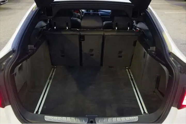 $15000 : BMW 3 Series 2018 AWD 330i x image 7