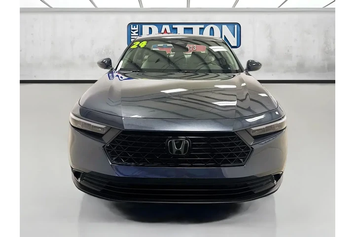 $27480 : Honda Accord 2024 EX 4dr Sed image 2