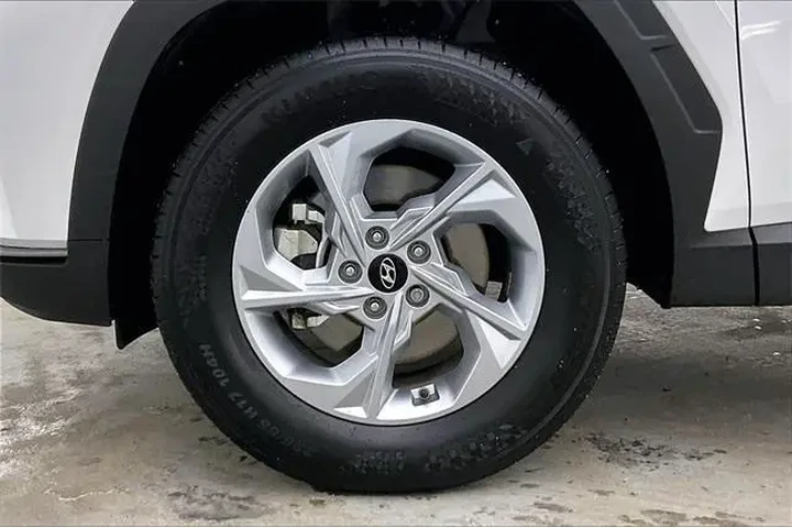 $21990 : Hyundai TUCSON 2023 AWD SE 4 image 10