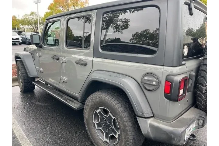 $19989 : Jeep Wrangler Unlimited 2018 image 4