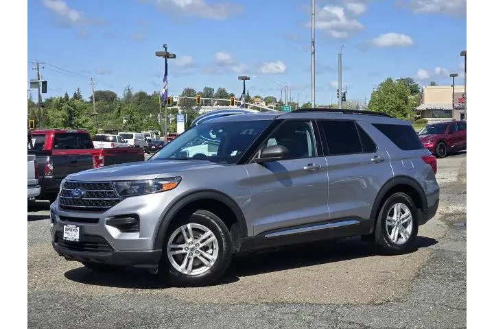 $29553 : Ford Explorer 2022 XLT 4dr S image 8