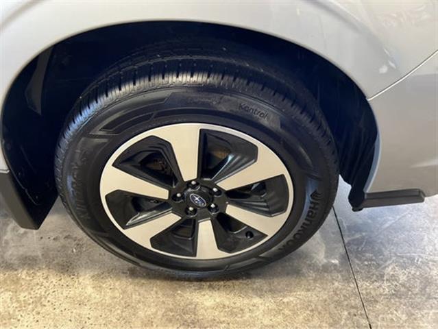 $19900 : 2018 Forester Limited image 10