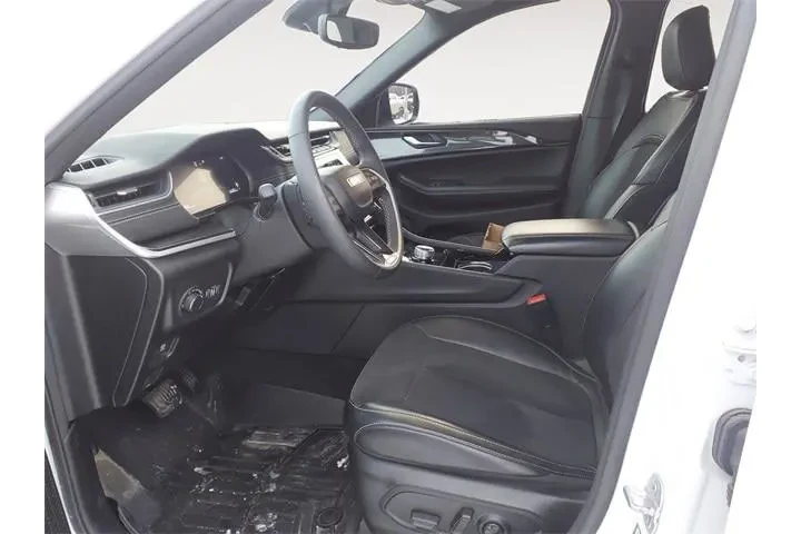 $31888 : Jeep Grand Cherokee 2023 4x4 image 9