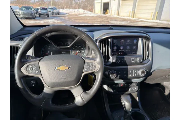 $27900 : Chevrolet Colorado 2022 4x4 image 8