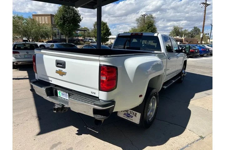 2015 Silverado 3500HD LTZ Cre image 5