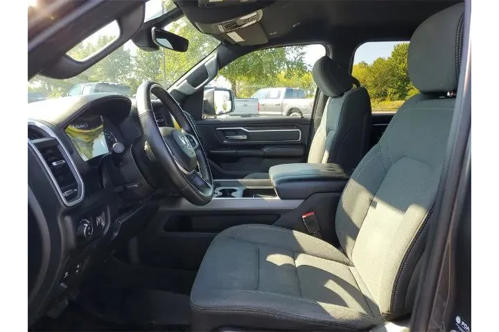 $23695 : Ram 1500 2021 4x4 Big Horn 4 image 5