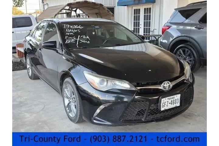 Toyota Camry 2015 SE 4dr Sed image 1