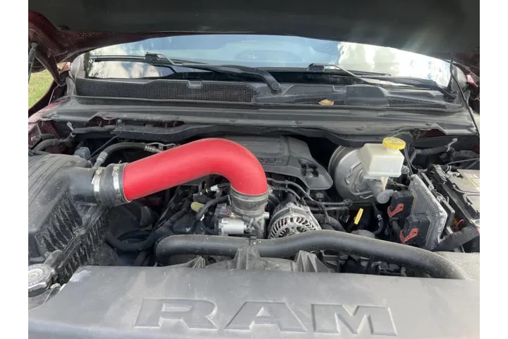 $25995 : 2020 RAM 1500 Laramie image 9