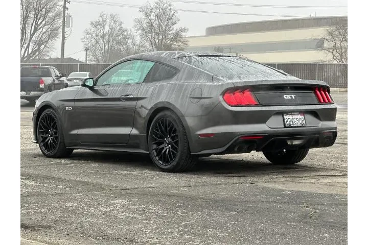 $23990 : Ford Mustang 2018 GT 2dr Fas image 5