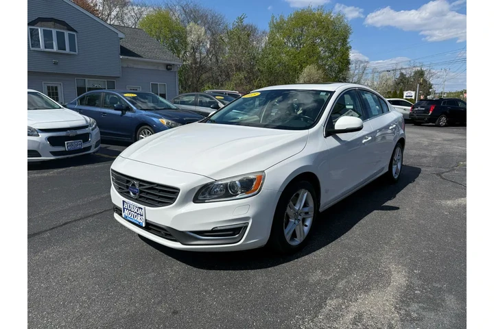 $12999 : 2015 S60 PLATINUM image 1