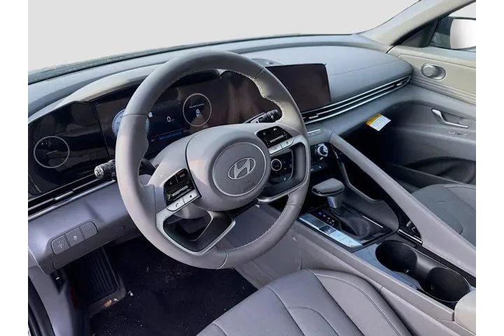 $19226 : Hyundai ELANTRA 2025 SEL Con image 7
