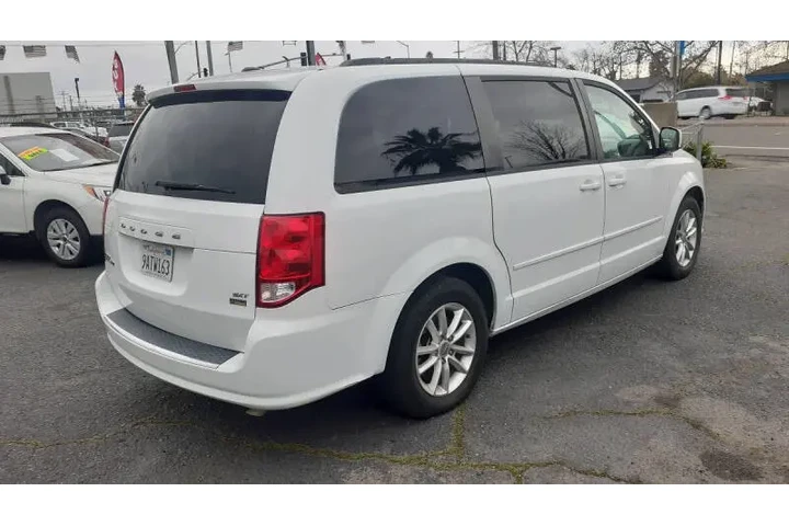 $7995 : 2016 Grand Caravan SXT image 4