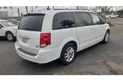 $7995 : 2016 Grand Caravan SXT thumbnail