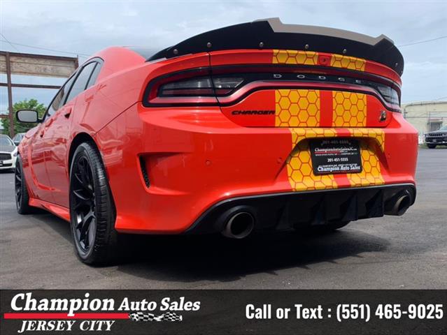 Used 2019 Charger Scat Pack R image 6