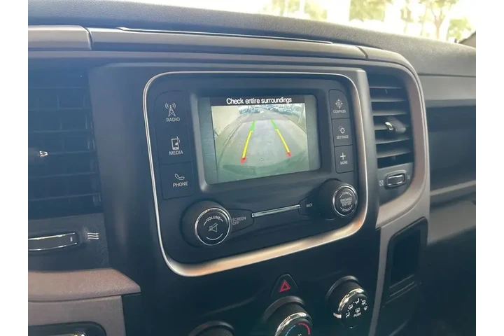 $19910 : Ram 1500 2016 4x2 Express 4d image 9