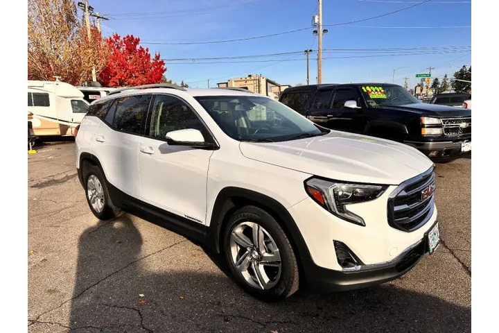 $13995 : 2019 GMC Terrain SLT image 3