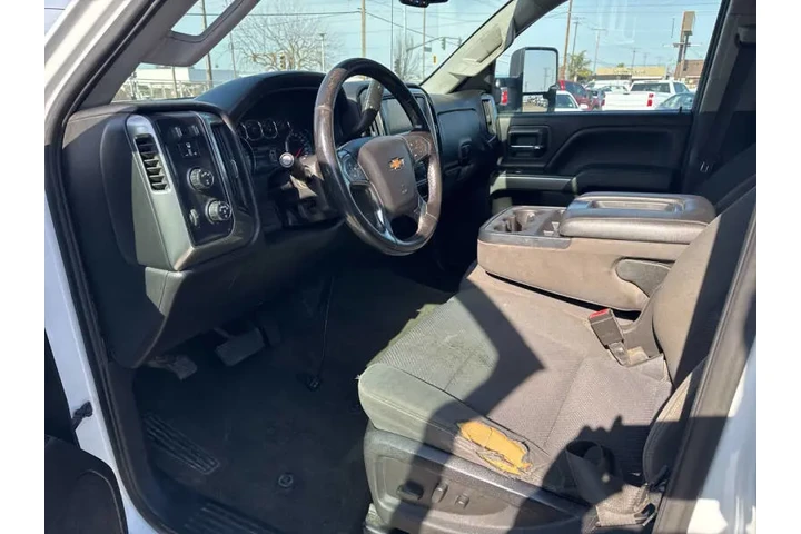 $22999 : 2018 Silverado 2500HD LT image 9