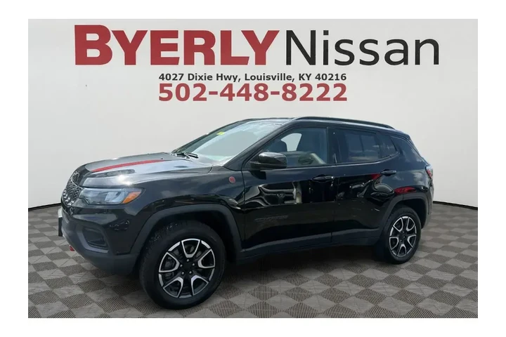 $28995 : Jeep Compass 2024 4x4 Trailh image 3