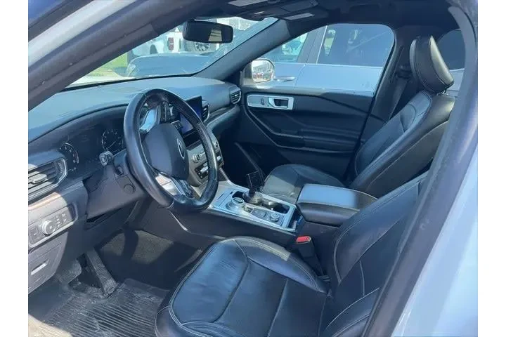 $15905 : Ford Explorer 2020 AWD Limit image 2