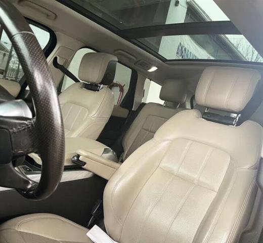 $43595 : 2018 Land Rover Range Rover S image 7