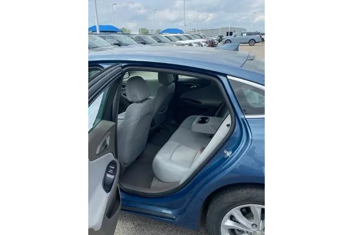 $21495 : Chevrolet Malibu 2024 LT 4dr image 6