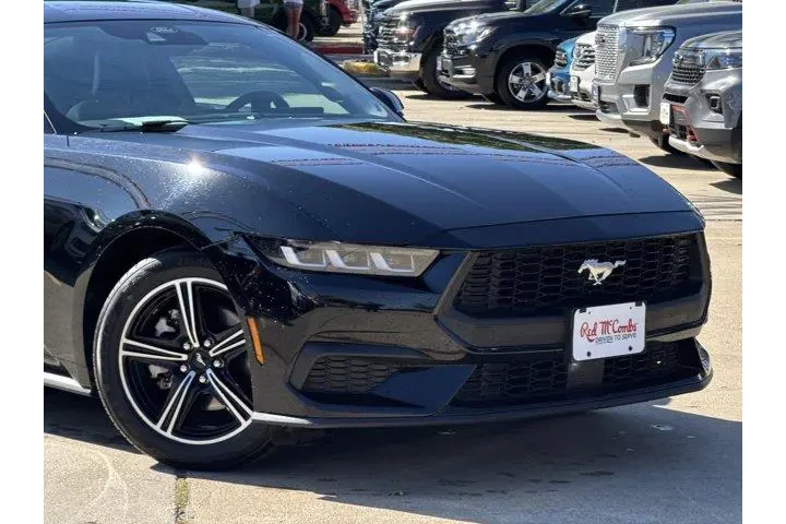 $31388 : Ford Mustang 2024 EcoBoost P image 2