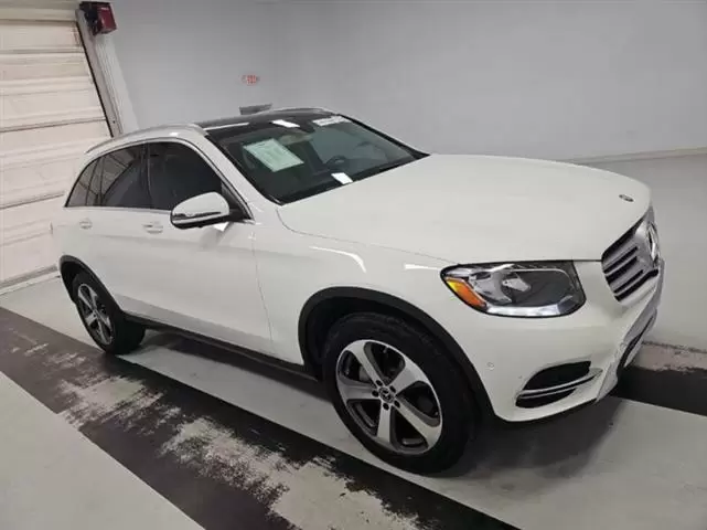 $18995 : 2018 Mercedes-Benz GLC GLC 30 image 1