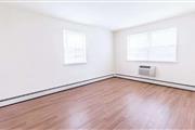 $1400 : 2BD 1BTH APARTMENT FOR RENT thumbnail