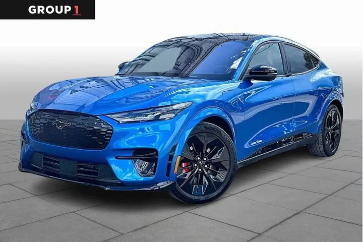 $39983 : Ford Mustang Mach-E 2025 AWD image 1
