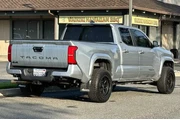 $38393 : Toyota Tacoma 2024 4x4 SR5 4 thumbnail