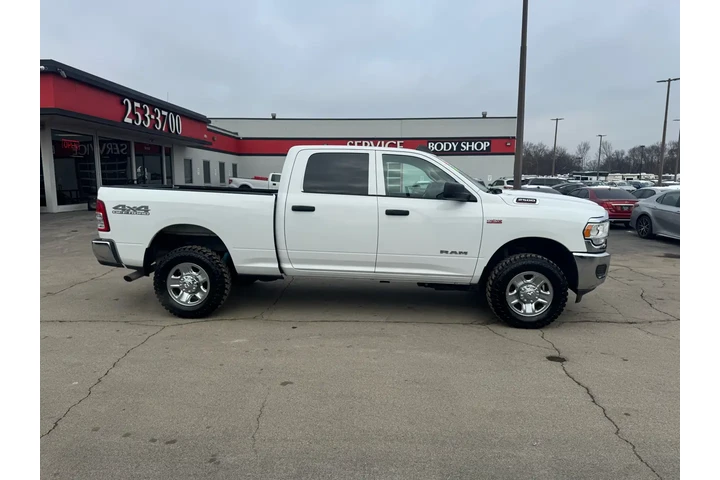 $24980 : 2019 RAM 2500 Tradesman 4x4 C image 1