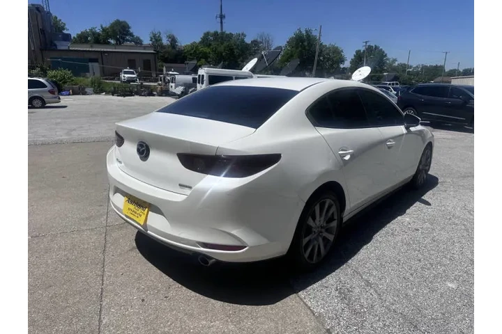 $14900 : 2020 3 Sedan Select image 6