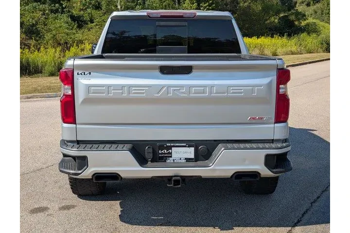 $31999 : Chevrolet Silverado 1500 202 image 9