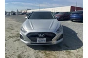 $12699 : Hyundai SONATA 2018 SEL 4dr thumbnail