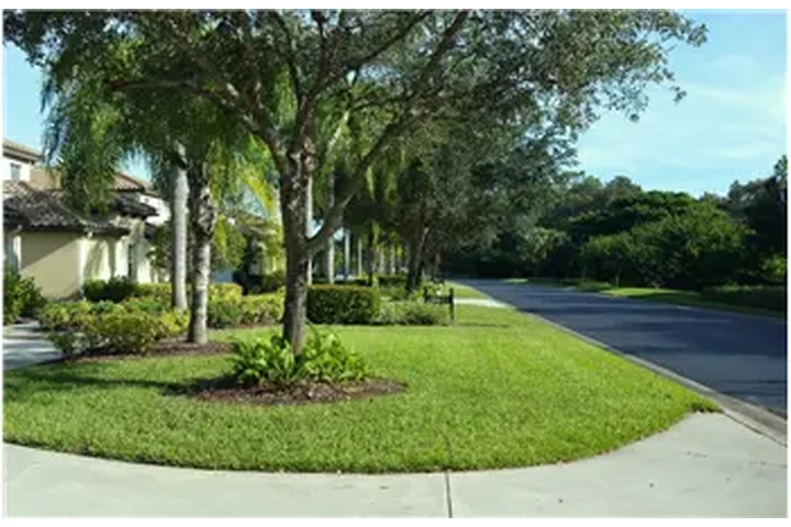 $3495 : Rental property with 3 bedro image 3