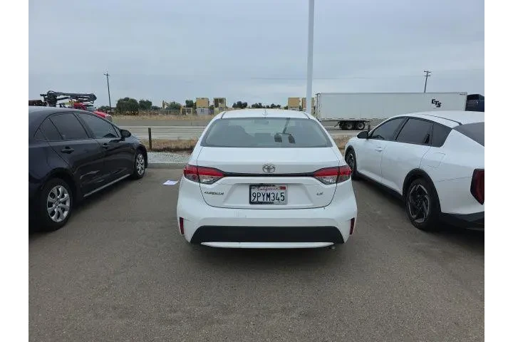 $16800 : Toyota Corolla 2022 LE 4dr S image 3